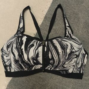 Victoria's Secret Victoria Sport Black and White Swirl Print Bra